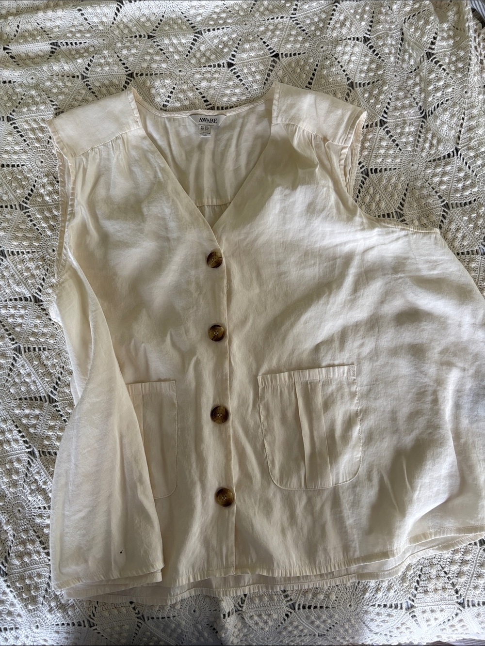 Aware Cream Button-Front Sleeveless  Tank
